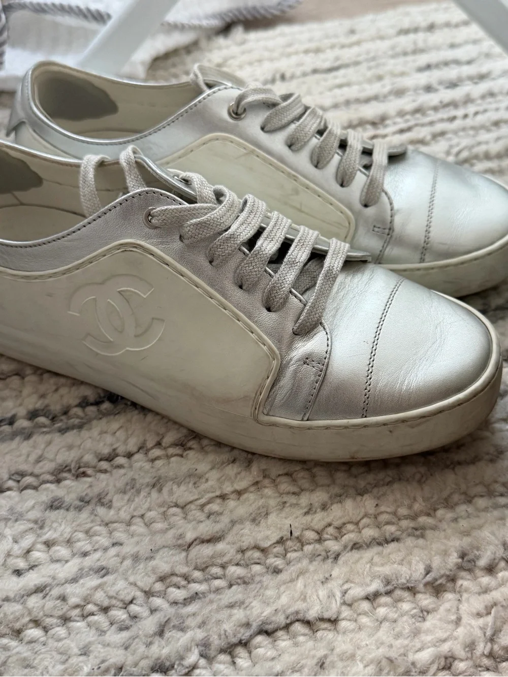 CHANEL Silver and White Leather Low-Top Sneakers
